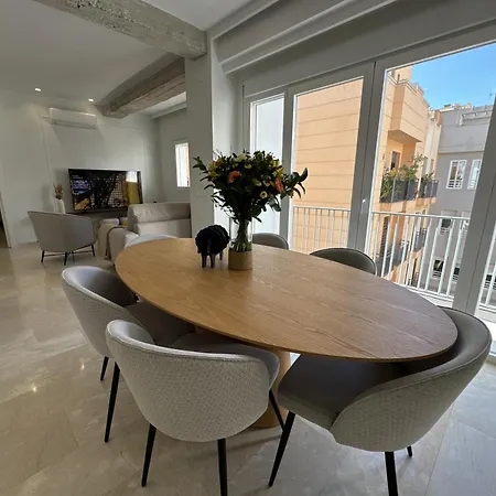 Navas 102 Cosmopolitan Loft-2